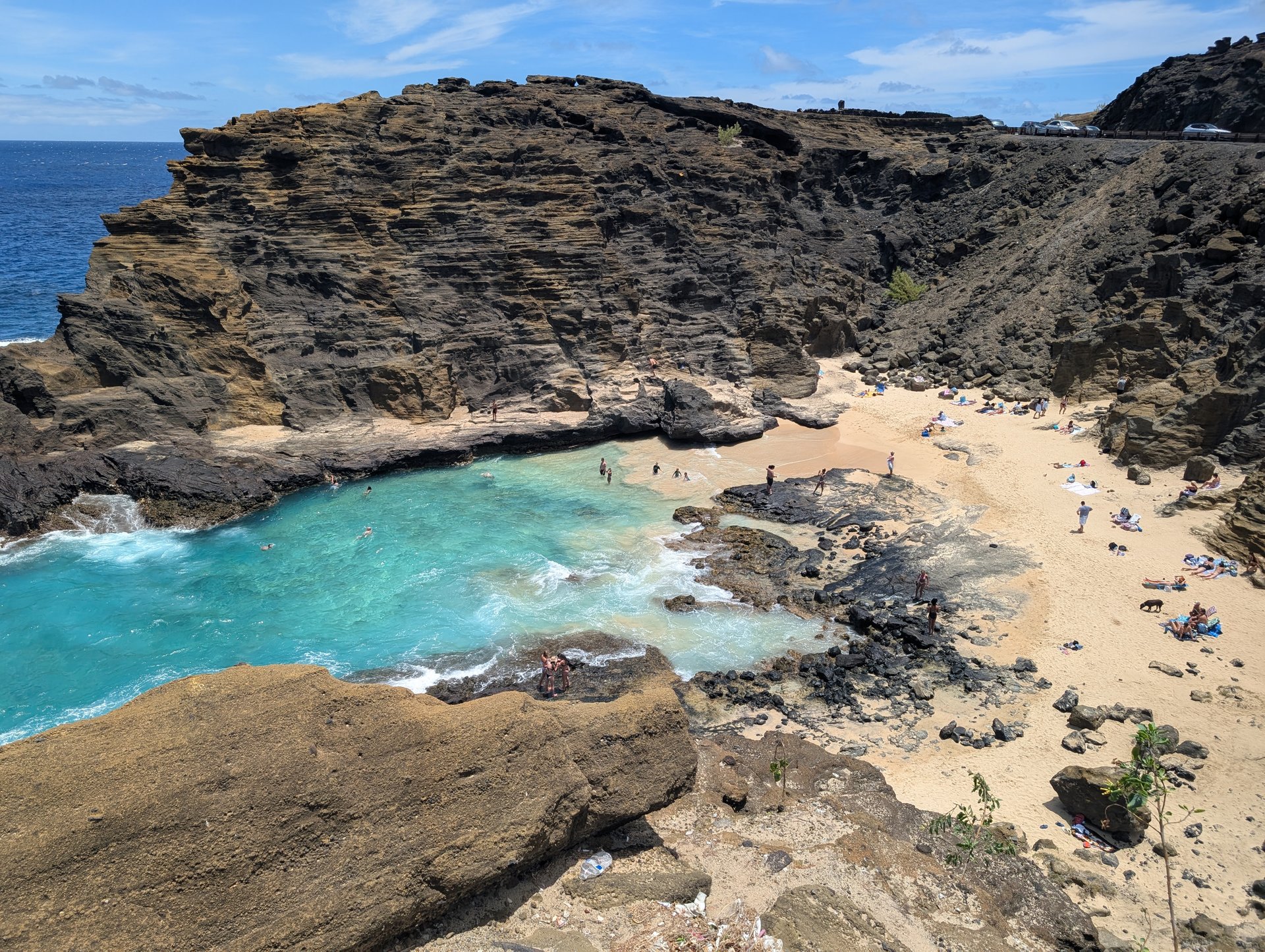 ハロナ潮吹き穴 オアフ島