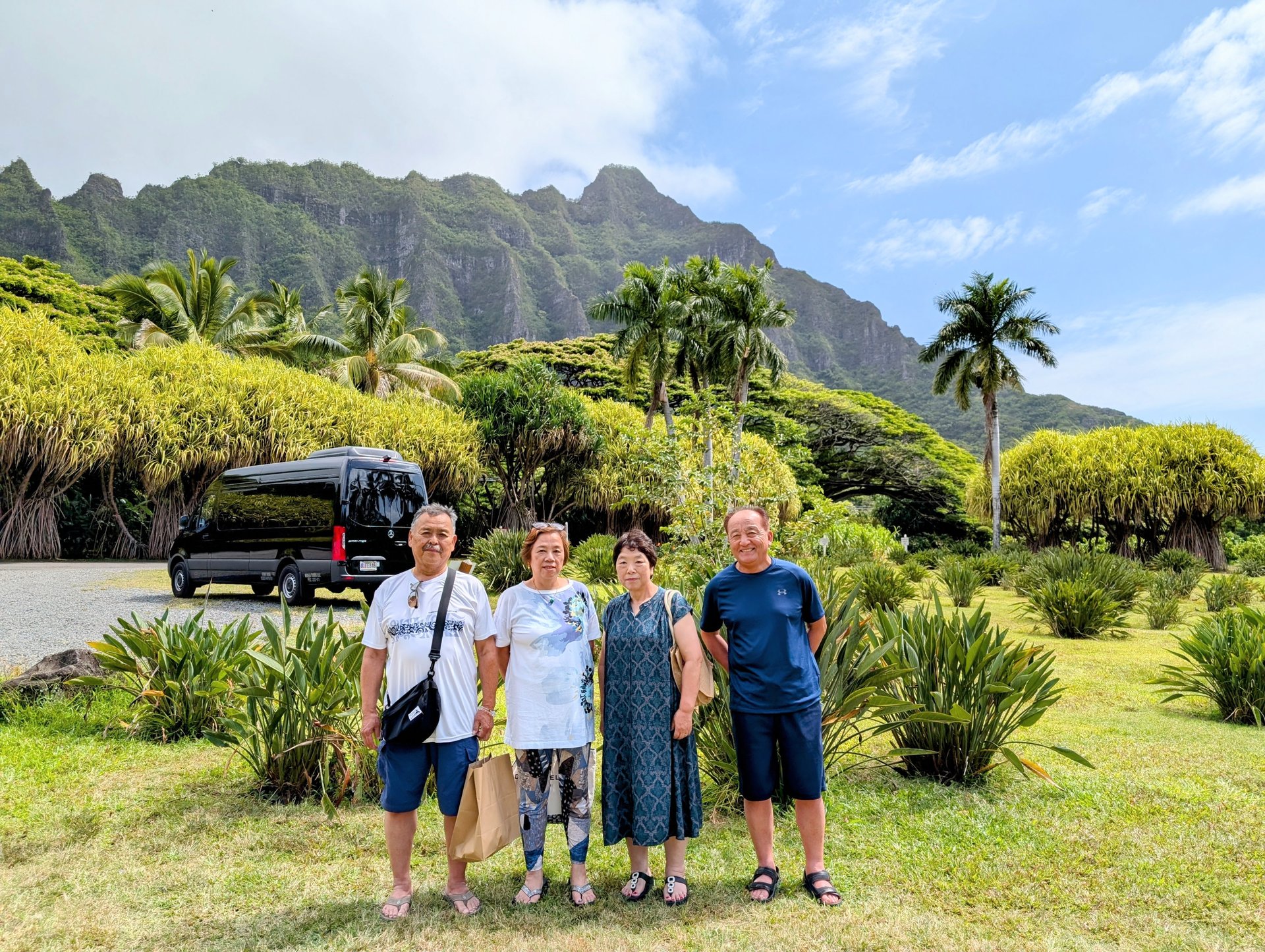 メルセデス・ベンツ スプリンター コオラウ山脈 オアフ島
